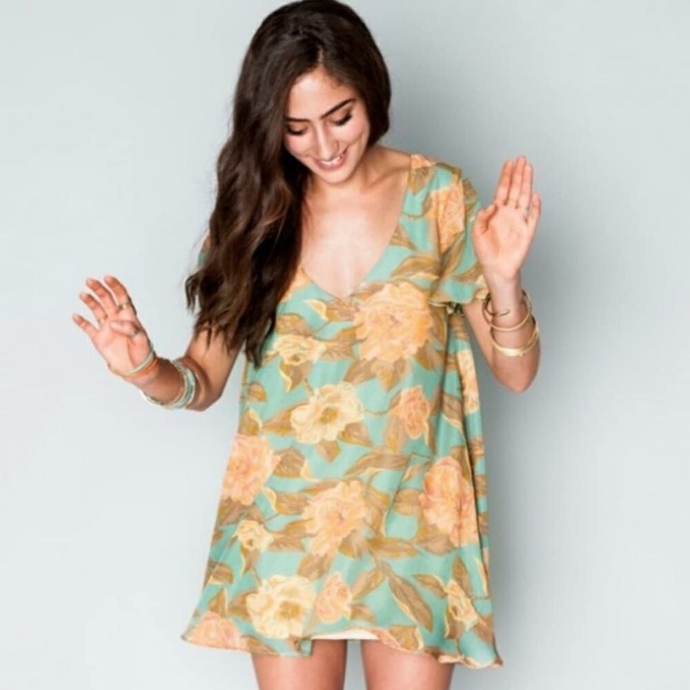 Show Me Your MuMu Kylie Dress - Picture 2 of 4